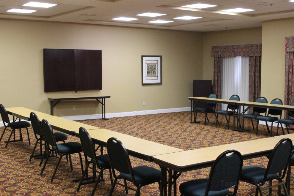 Holiday Inn Express & Suites Thomasville