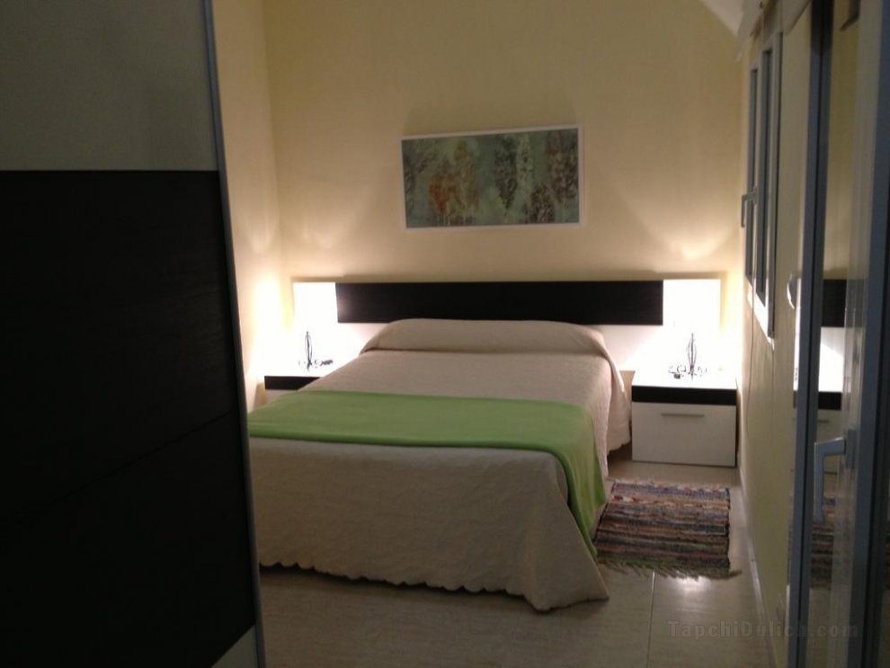 Triple apartment - double and single bed 3