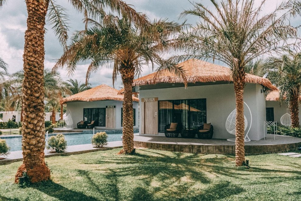 SunCharm Villa Resort