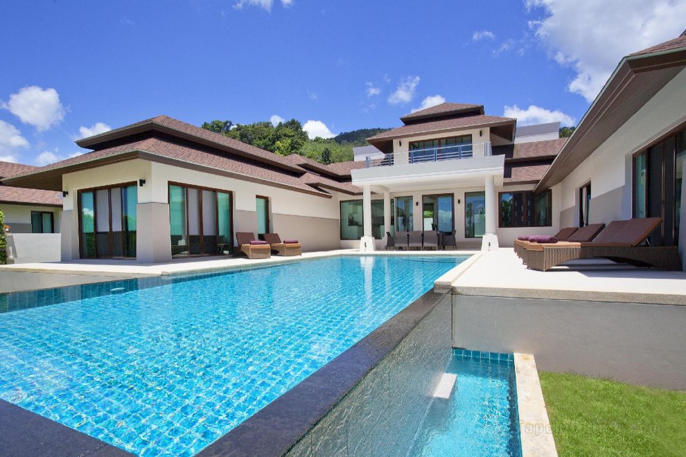 Koh Chang Wave Villa | 4 Bed Seafront Pool Villa