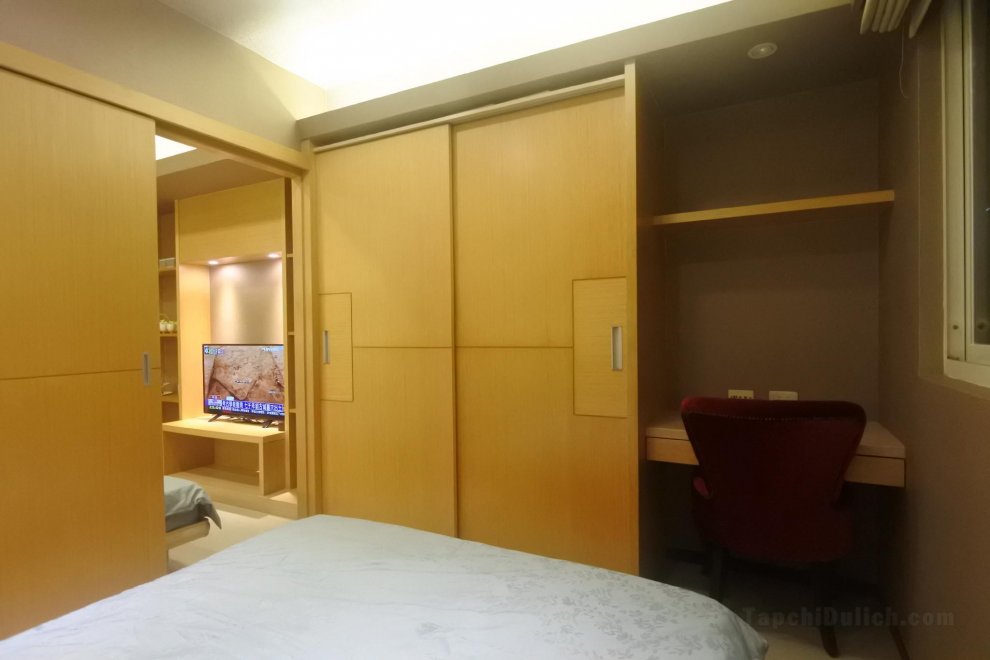 Your Lovely Room 1 min to Ximen MRT Station Exit 6