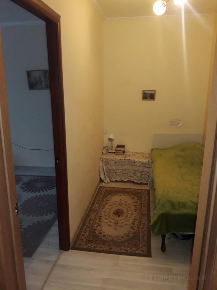 2 sectioned separate  room not hostel 