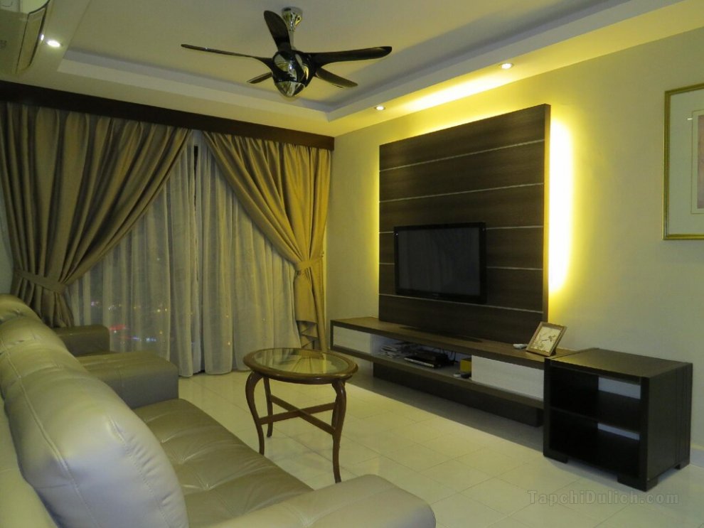 Comfy & Clean House @ Malacca City (7 Guest)