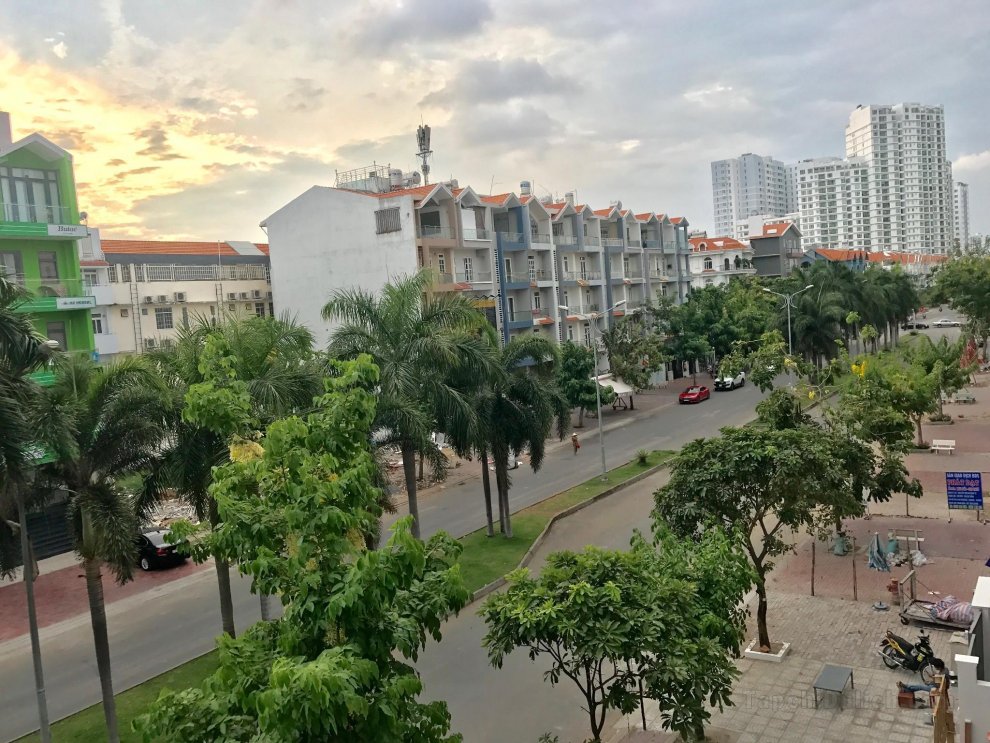 Saigon Serviced Apartment