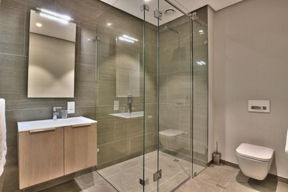 250平方米5臥室公寓(克利夫頓) - 有5間私人浴室