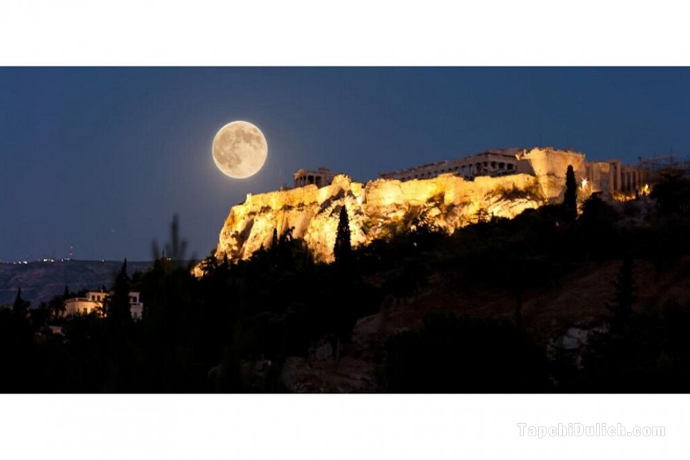 5* Home in Athens Plaka Acropolis at your door