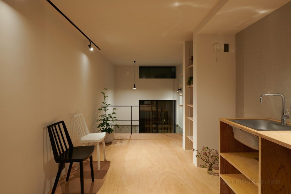 #102, CASA RiriLeo Koenji, Designer terrace house