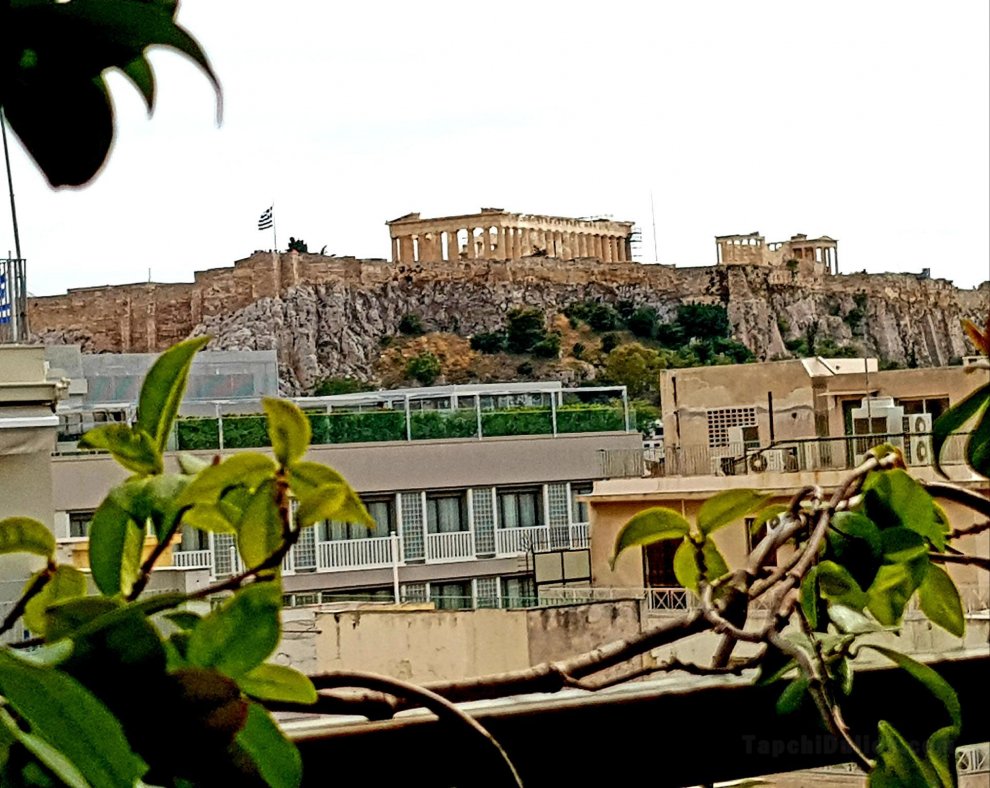 Acropolis view syntagma located apartment Athens