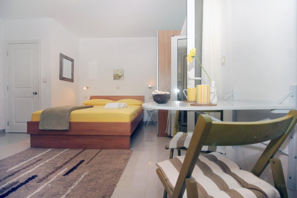 28平方米開放式公寓 (馬卡爾斯卡市中心) - 有1間私人浴室