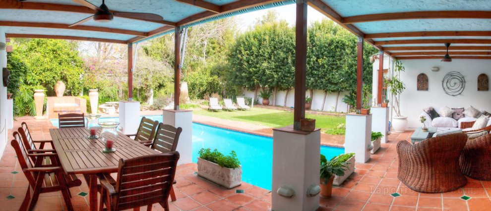 Villa Stellenbosch - Lovely villa , pool, garden