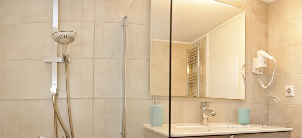 65平方米2臥室公寓 (普拉雅) - 有1間私人浴室