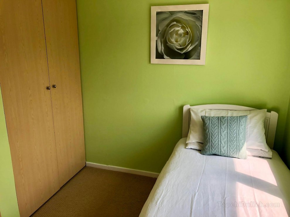 Immaculate, modern 2 bedroomed flat in Cramlington