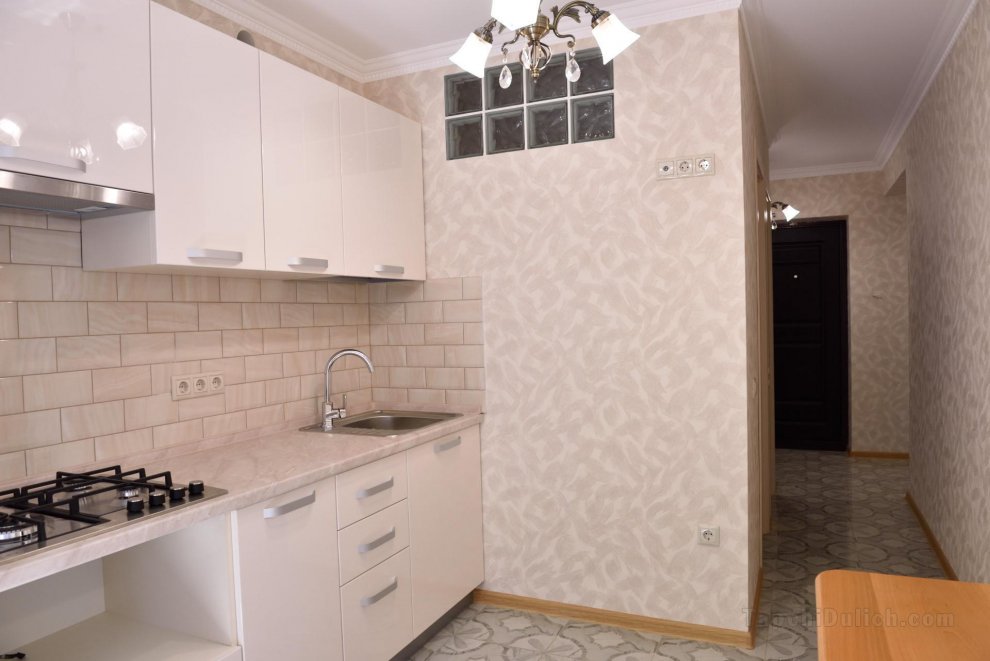 68平方米2臥室公寓(拉扎勒弗斯科耶市中心) - 有1間私人浴室