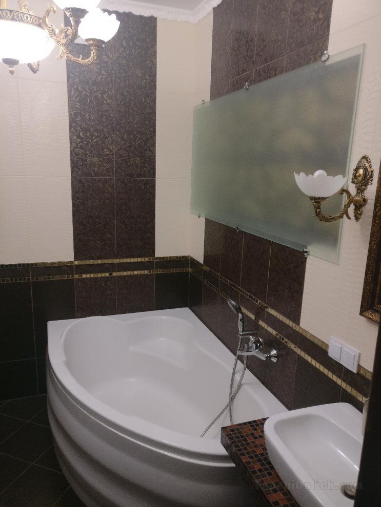 365平方米9臥室獨立屋(格拉班諾) - 有4間私人浴室