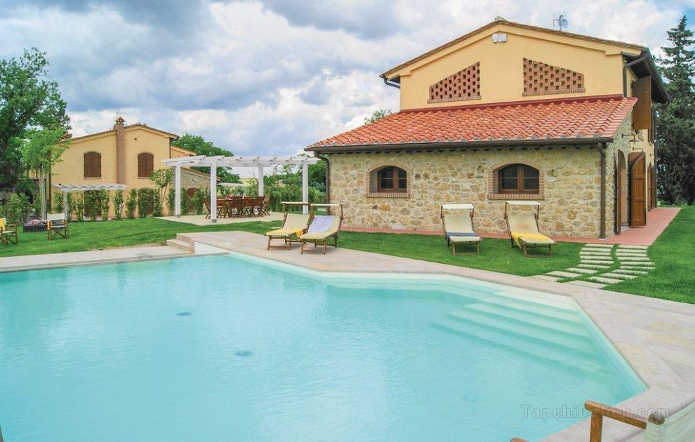 Villa Marina with pool in Lajatico close Volterra