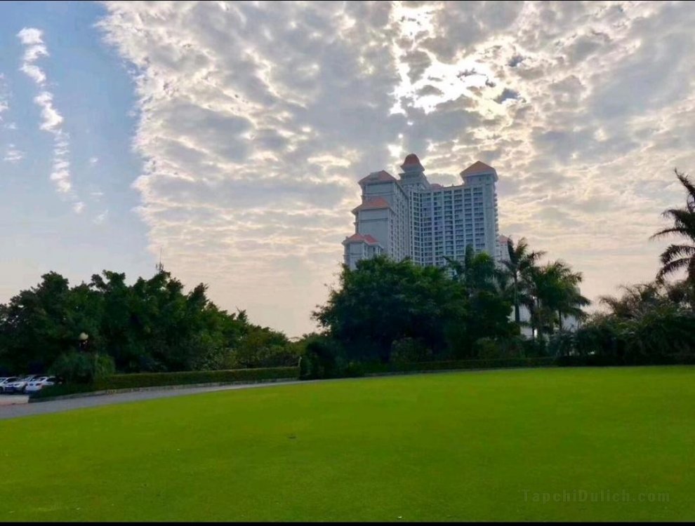 Crown Hill Golf Seaview The Resort Apartments