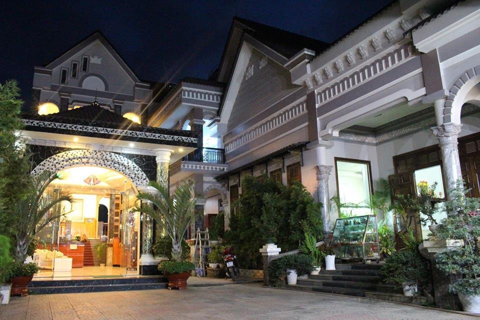 Khách sạn Xuan Mai Villa