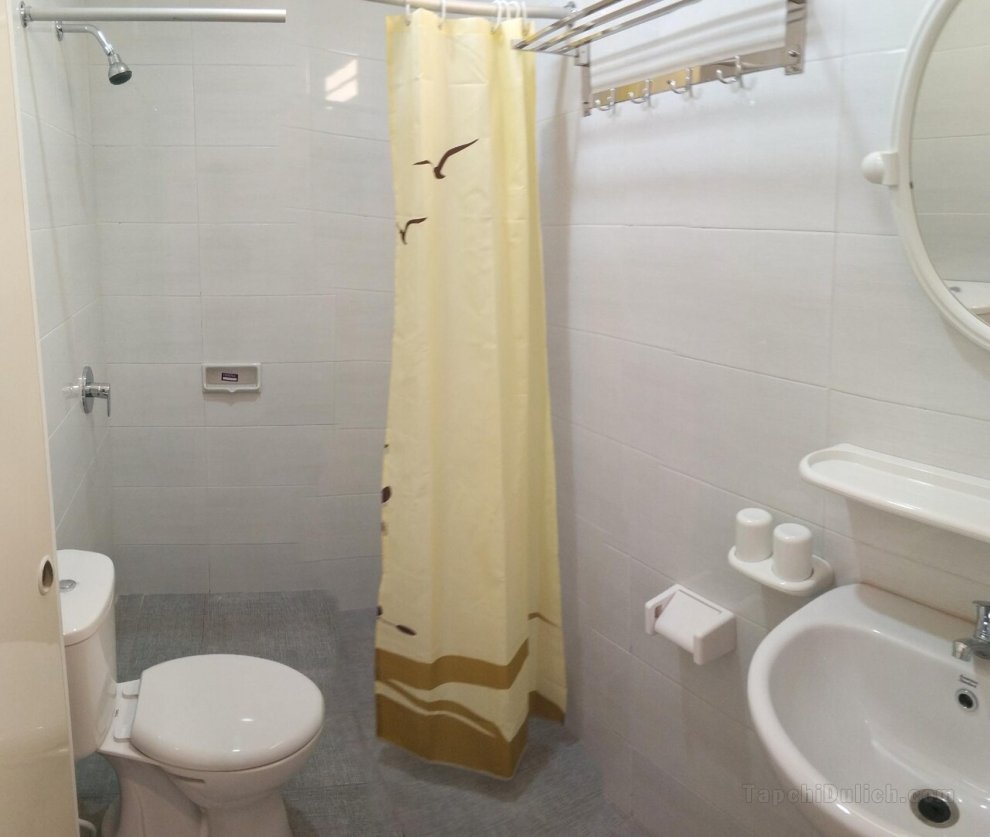 1500平方米1臥室平房(松巴島) - 有1間私人浴室