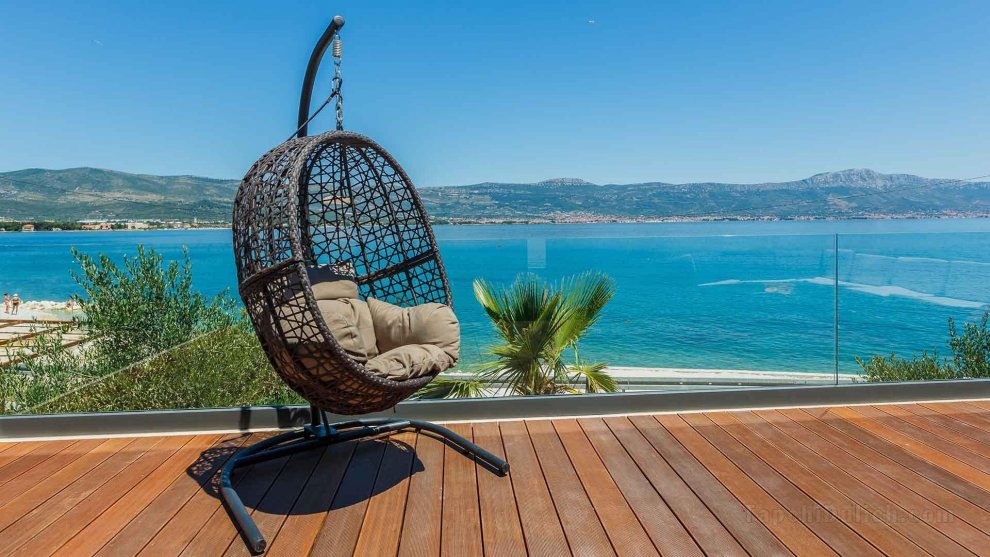 Beachside villa Anessa with jacuzzi EOS-CROATIA