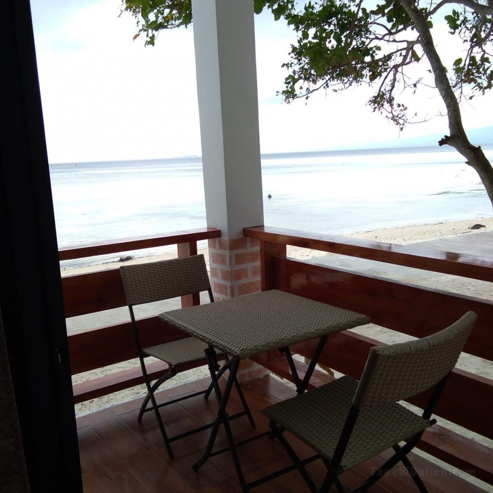 Island Sea View Suite 1 with Breakfast for Two