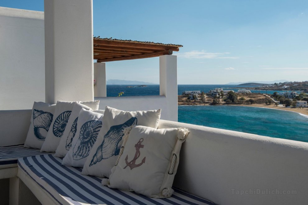 Aiolos home, amazing sea view, 2min from Logaras