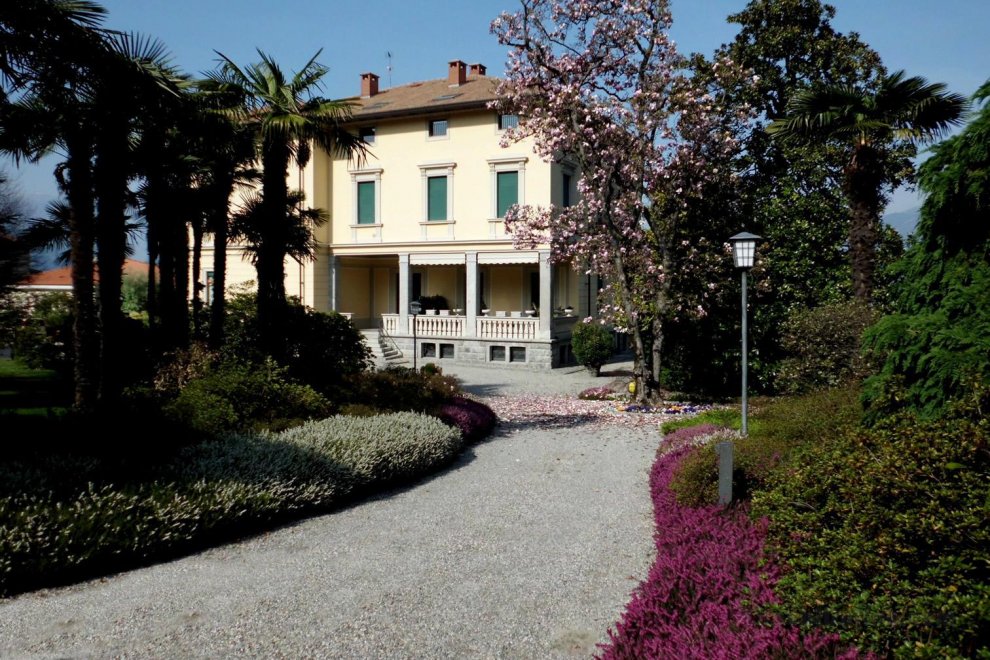Bellagio Villas - apartment Historia with park