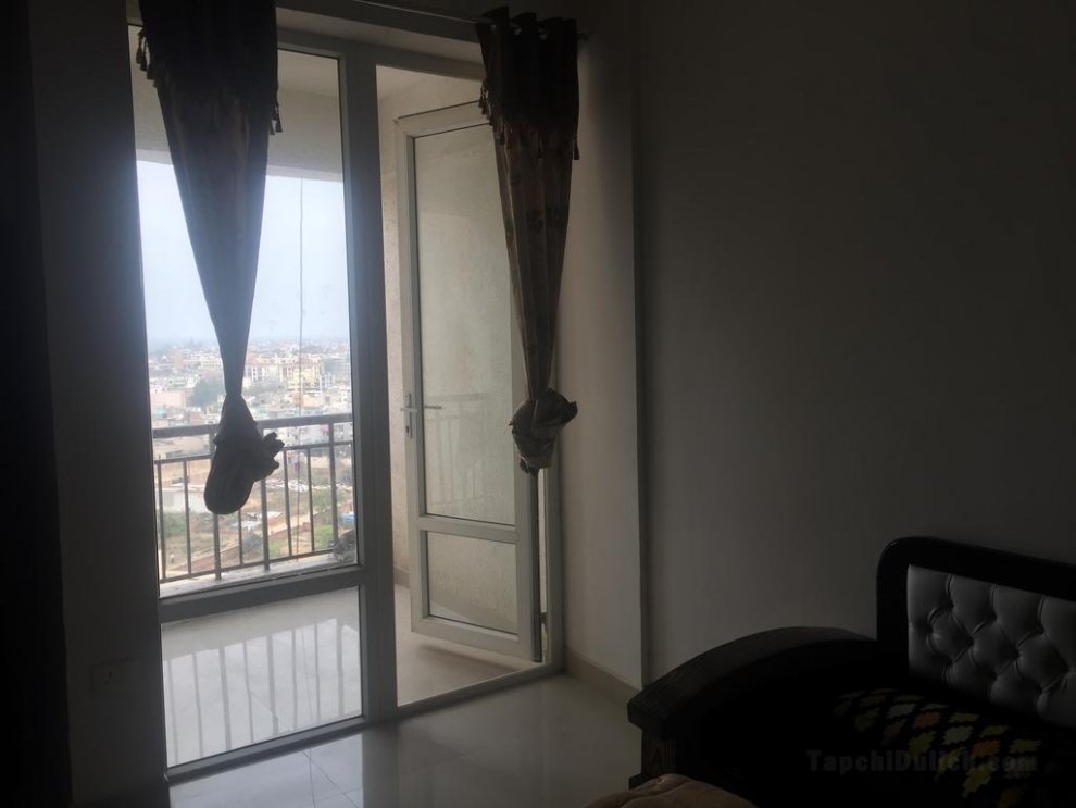 Newly Furnished Studio Apartment With Balcony