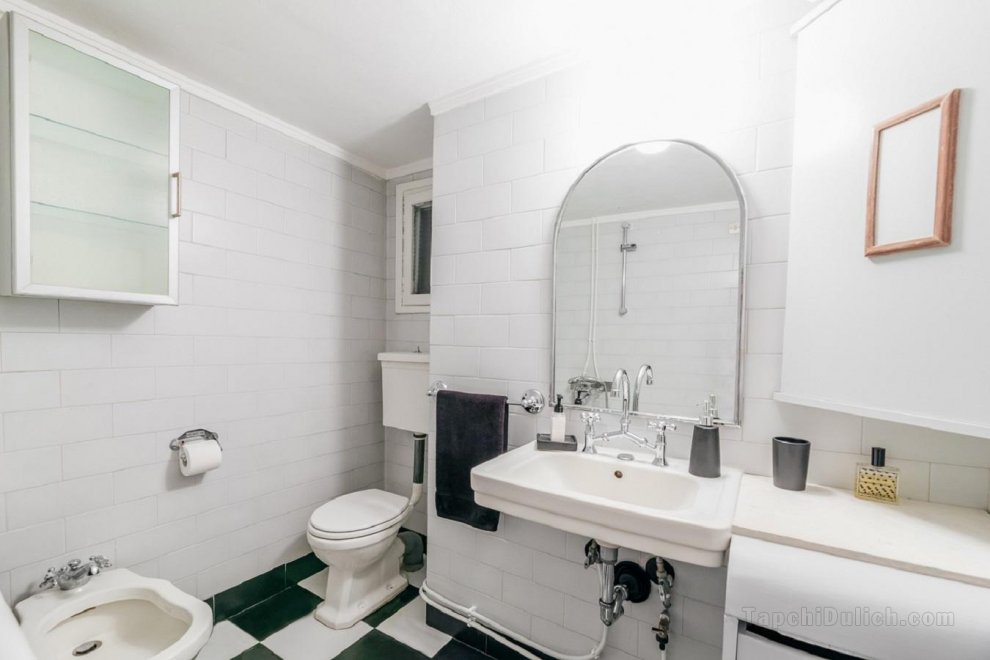 110平方米2臥室公寓 (薩洛尼卡市中心) - 有1間私人浴室