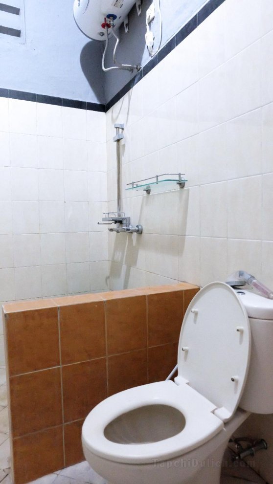 250平方米4臥室獨立屋 (日惹市中心) - 有2間私人浴室