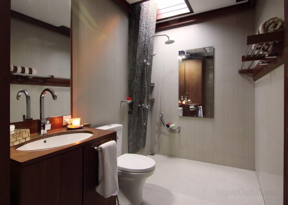 400平方米6臥室別墅 (登巴薩) - 有7間私人浴室