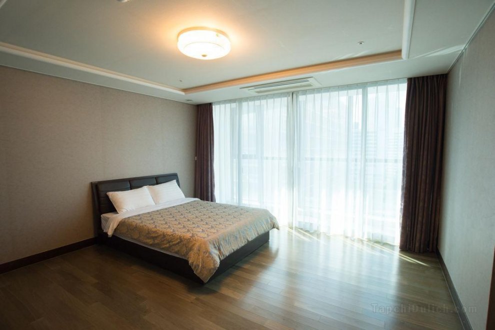 Pale de cz 3 Rooms /1min to Haeundae beach/Busan