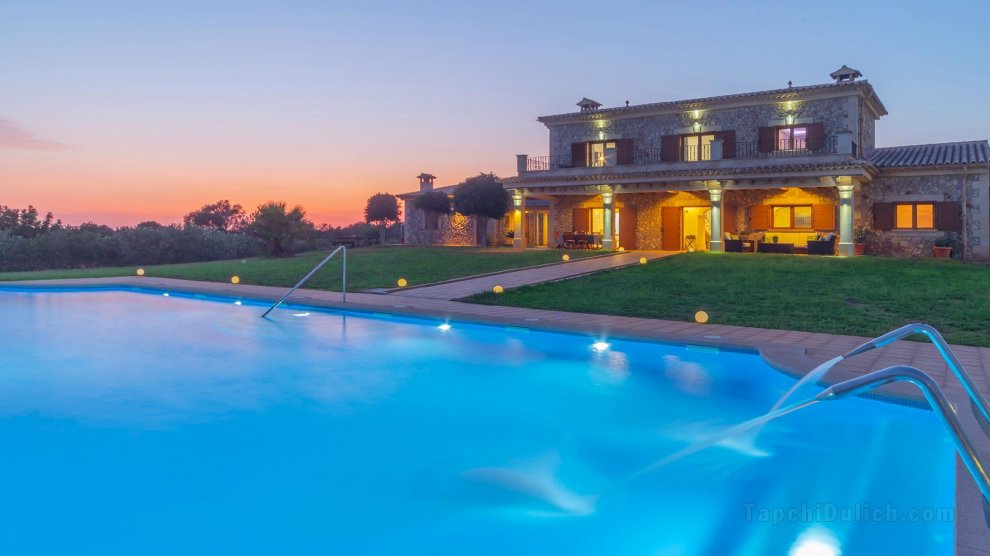 Villa Sa Paissa. Luxury Pool & Garden 8 people