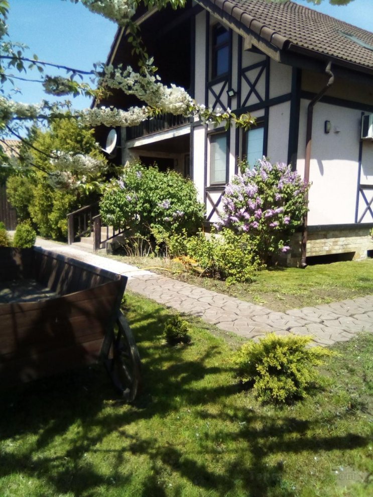 Guest House on Lesnaya