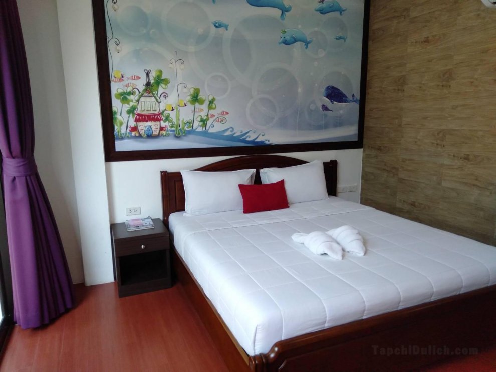 Blue Orchid Resort trang