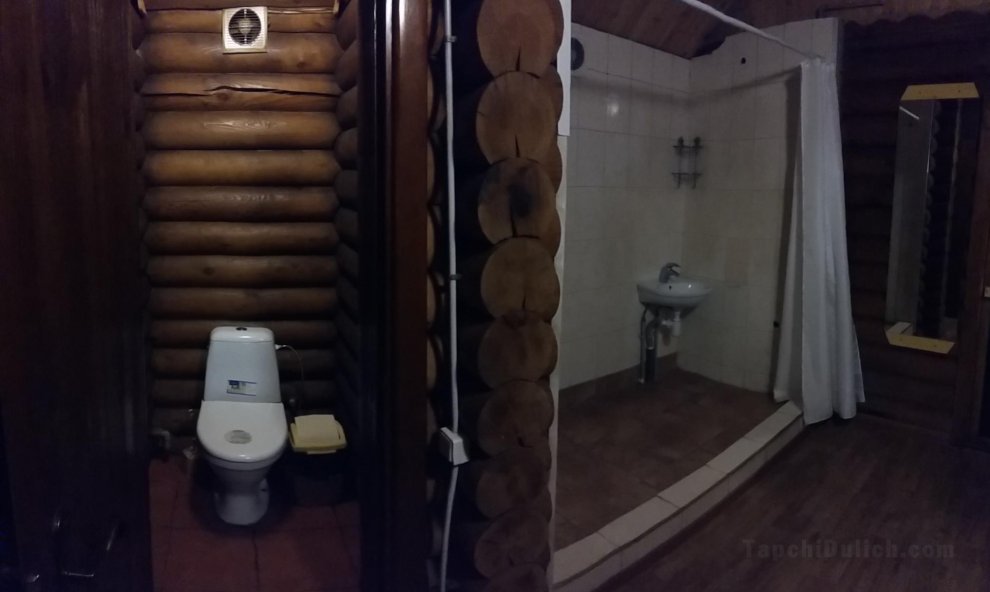 100平方米開放式獨立屋 (德斯尼安斯基區) - 有1間私人浴室