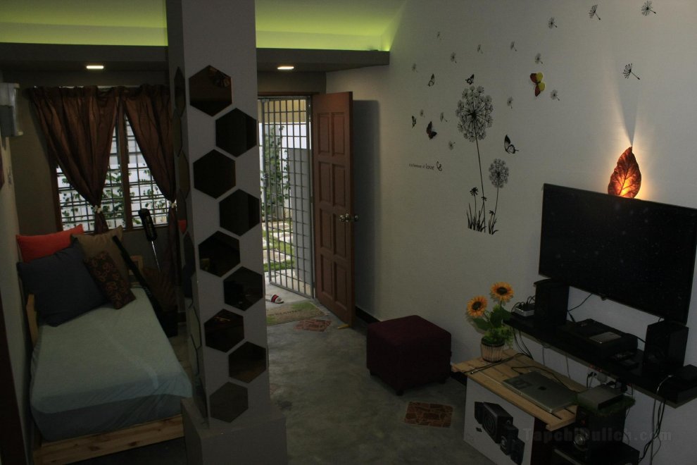 Two - Bedroom Homestay @ Tanjung Malim