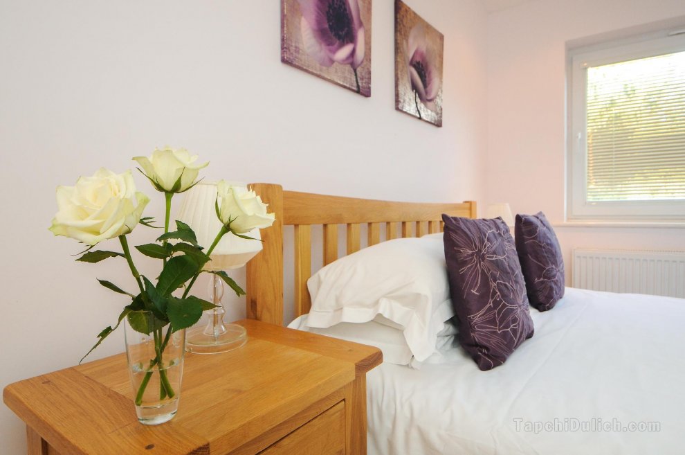 Righton serviced apartment in summertown (oxhvdc)