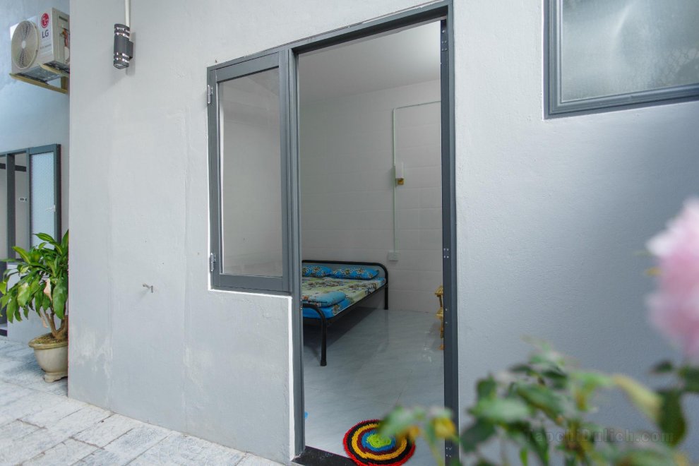 King Homestay - Double Room With Courtyard View