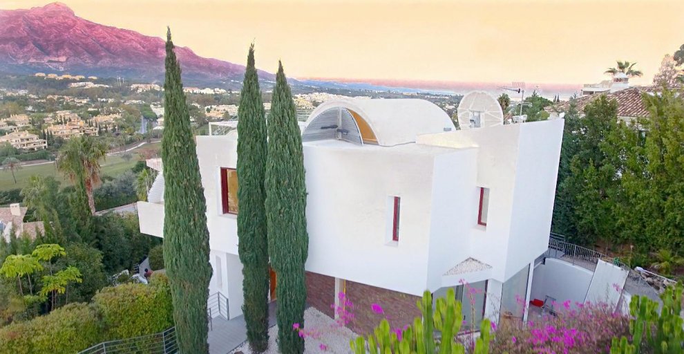 **5-star villa in Marbella - STUNNIG VIEWS**