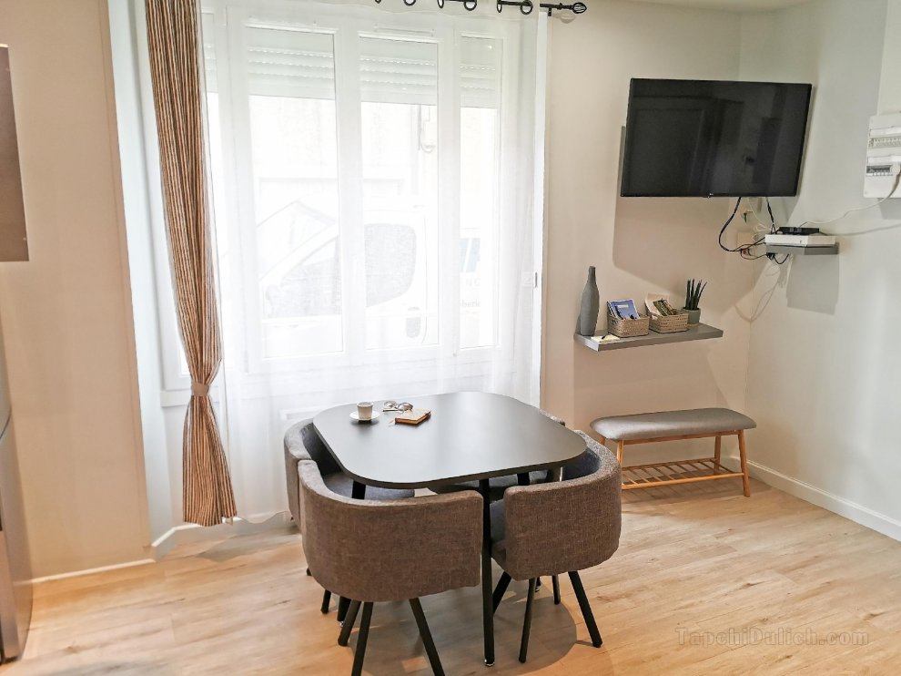 NEW Studio 11- cute flat 10 min Cathedral of Reims