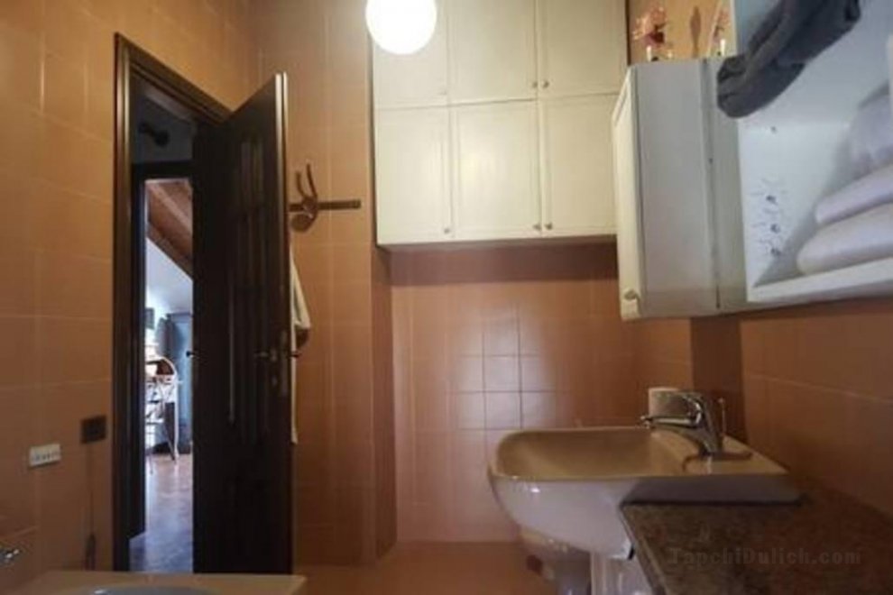 270平方米4臥室公寓 (維洛那郊區) - 有4間私人浴室