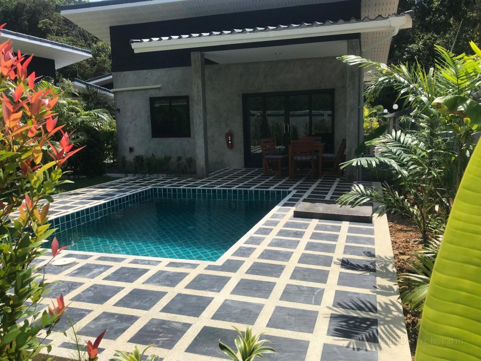 Baan san Sabai, private pool garden villa L