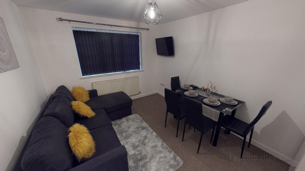 Serviced Apartment Worcester