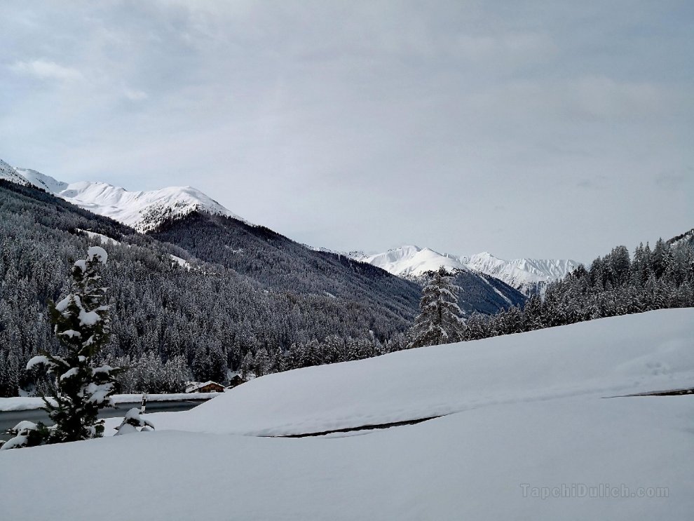 3 room appartment - WEF 2020 - 10 min. from Davos