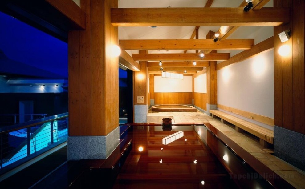 2LDK clean room with free access to big Onsen