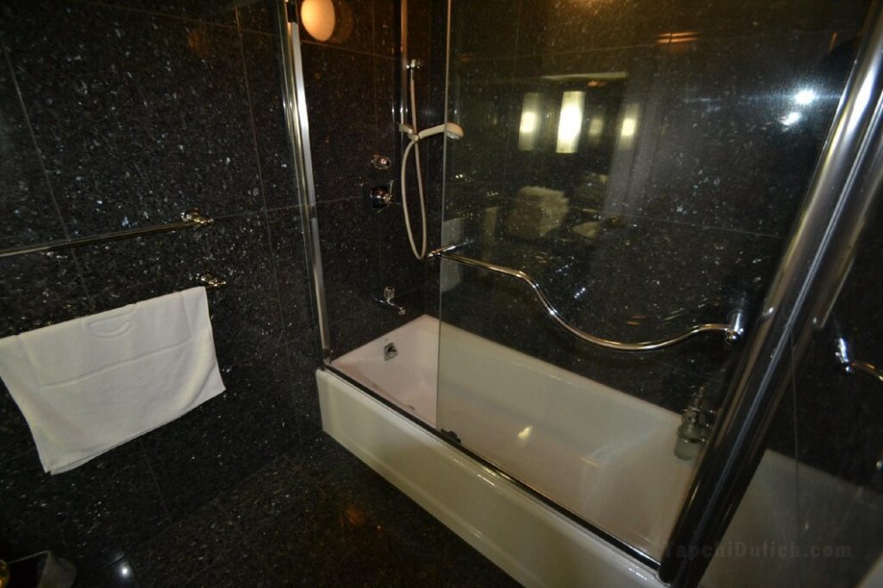 374平方米4臥室獨立屋 (札幌) - 有3間私人浴室