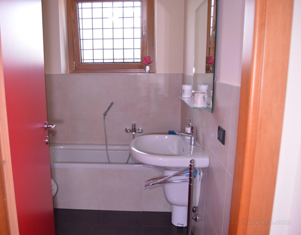 100平方米2臥室公寓 (卡薩格聖馬蒂諾) - 有2間私人浴室