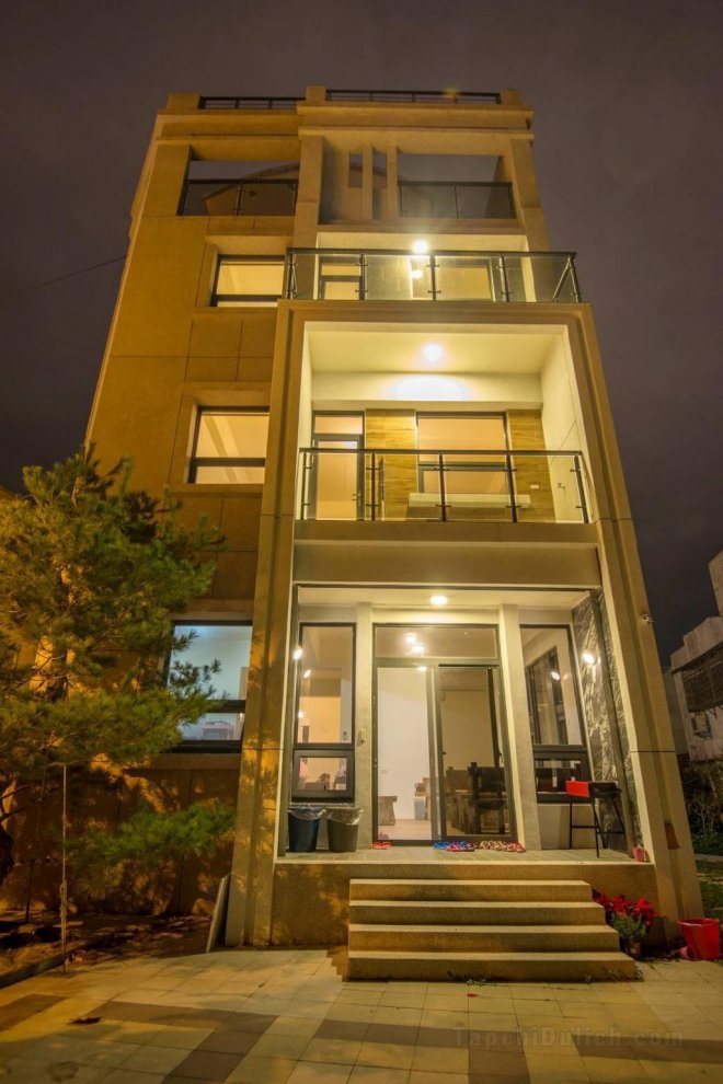 Lin Hall lavender New Elevator Luxury Villa